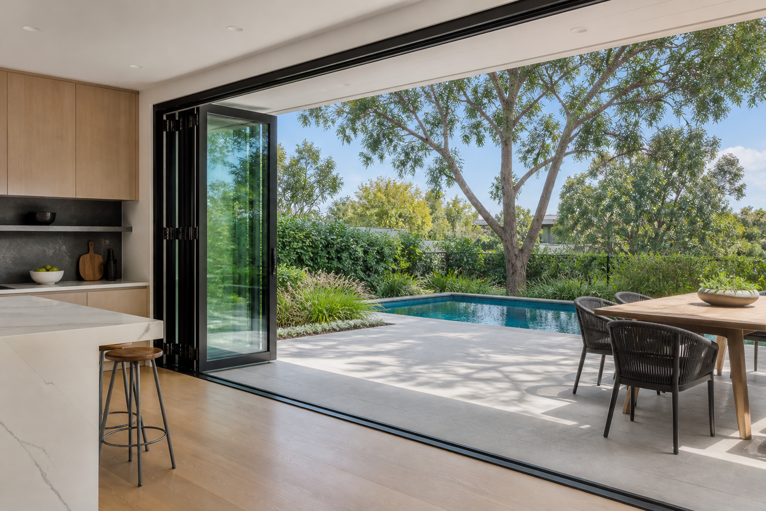 VLX 100 Bifold / Folding Door in West Palm Beach, FL | Lightwell Windows West Palm Beach - detail 4